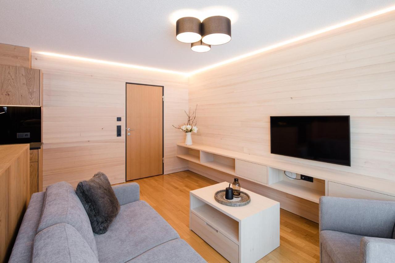 Apartments Susanne Au (Vorarlberg) ภายนอก รูปภาพ