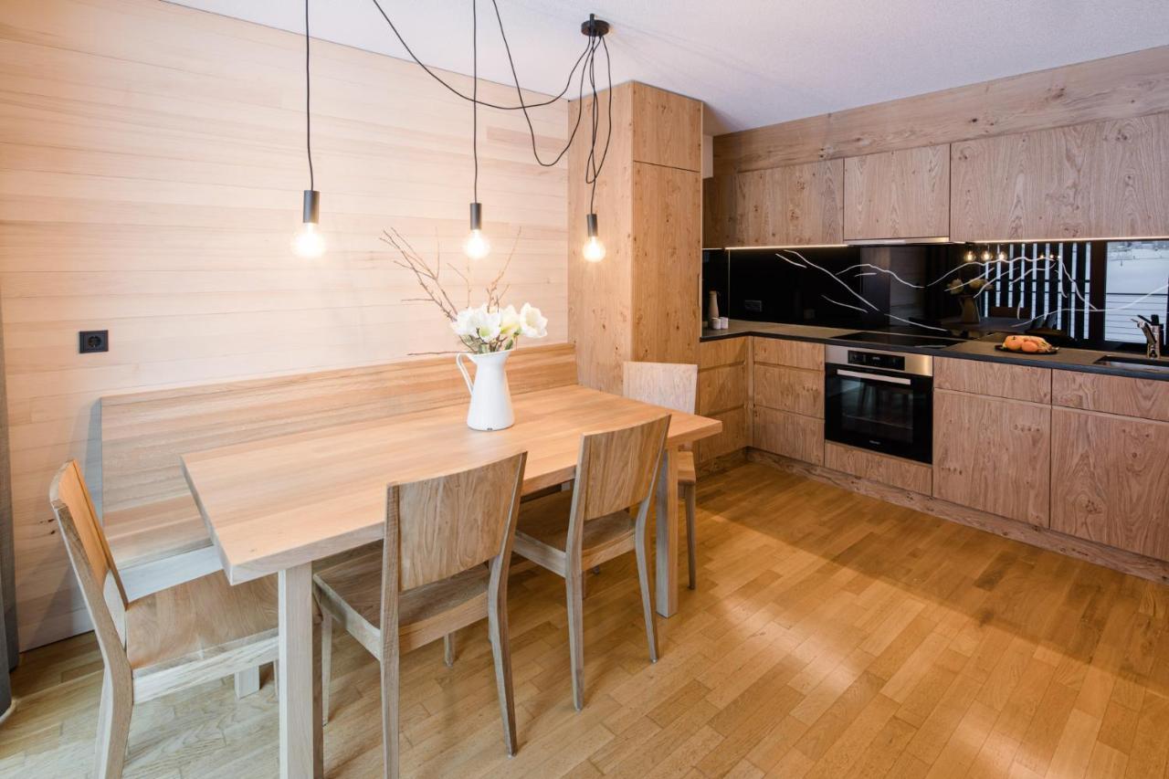 Apartments Susanne Au (Vorarlberg) ภายนอก รูปภาพ