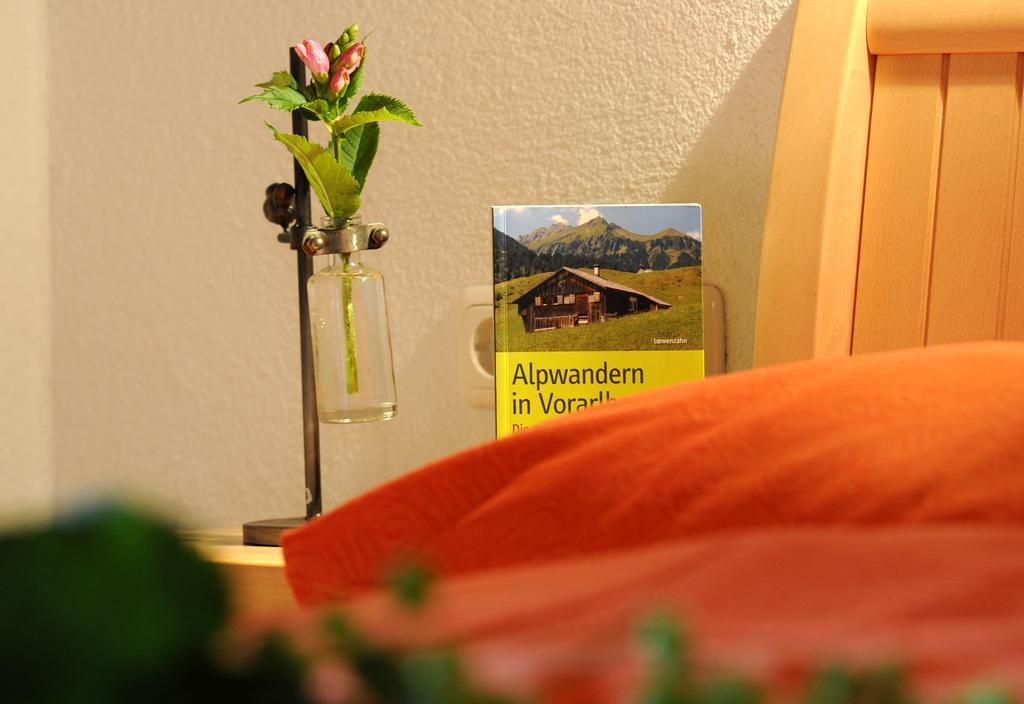 Apartments Susanne Au (Vorarlberg) ภายนอก รูปภาพ